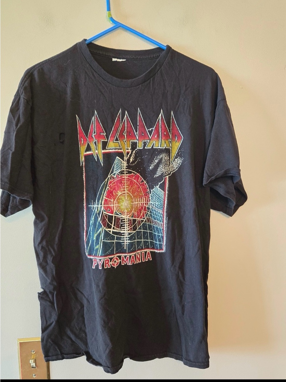 Def leopard pyromina trashed black t shirt size mens large